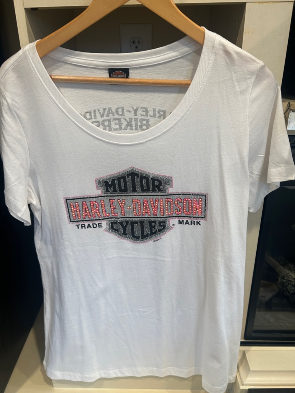 Harley-Davidson White T-Shirt with Black and Red Logo